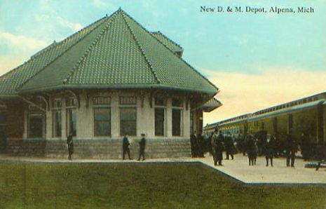 D&M Alpena Depot Postcard